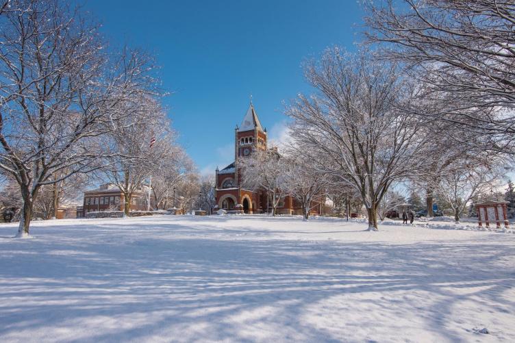 UNH's Thompson Hall in winter